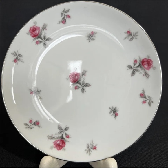 Set of 7 Rosechintz by Meito Japan Porcelain Bread & Butter Plates 6.5” - Picture 3 of 8